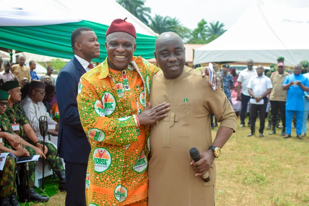 Abia and Akwa Ibom officials seal peace deal