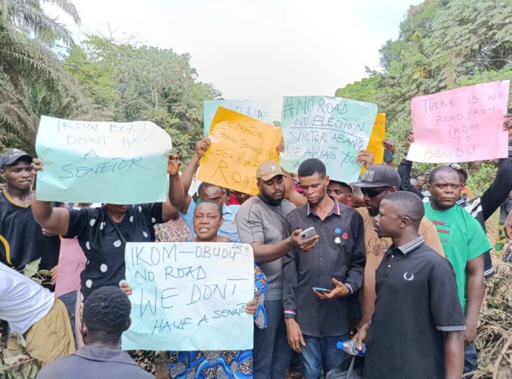 Protests over Ikom-Obudu highway (Photo by Boki Blog Africa